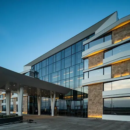 Üdülőközpont Wave 5*